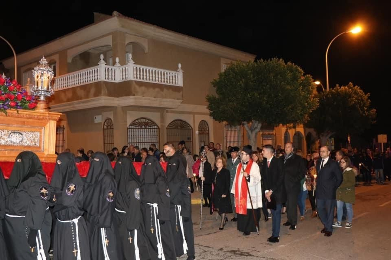 Imágenes del Jueves Santo en Balerma, Santo Domingo y Santa María del Águila