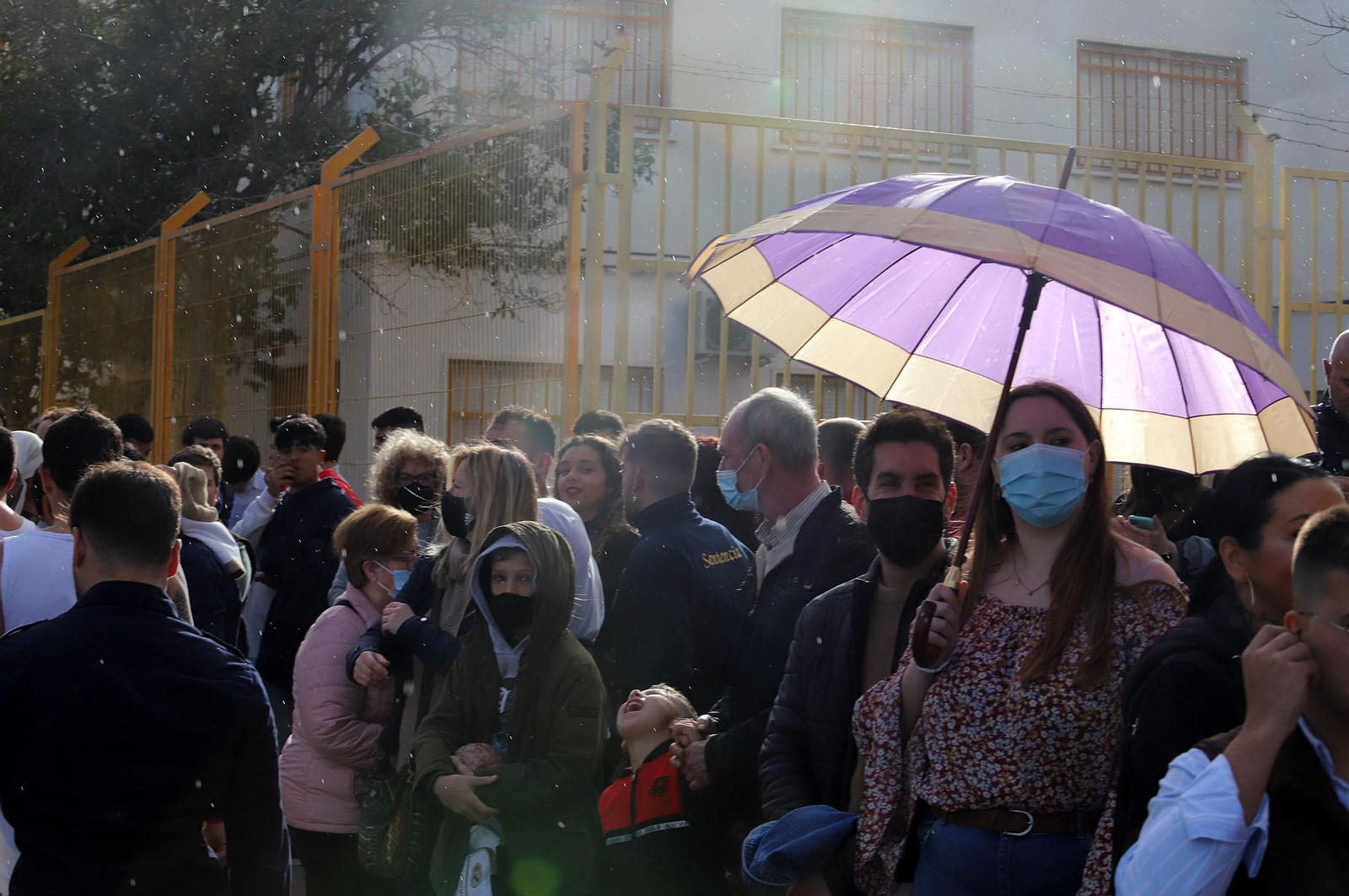 Imágenes de la procesión de La Sentencia por las calles de Huelva