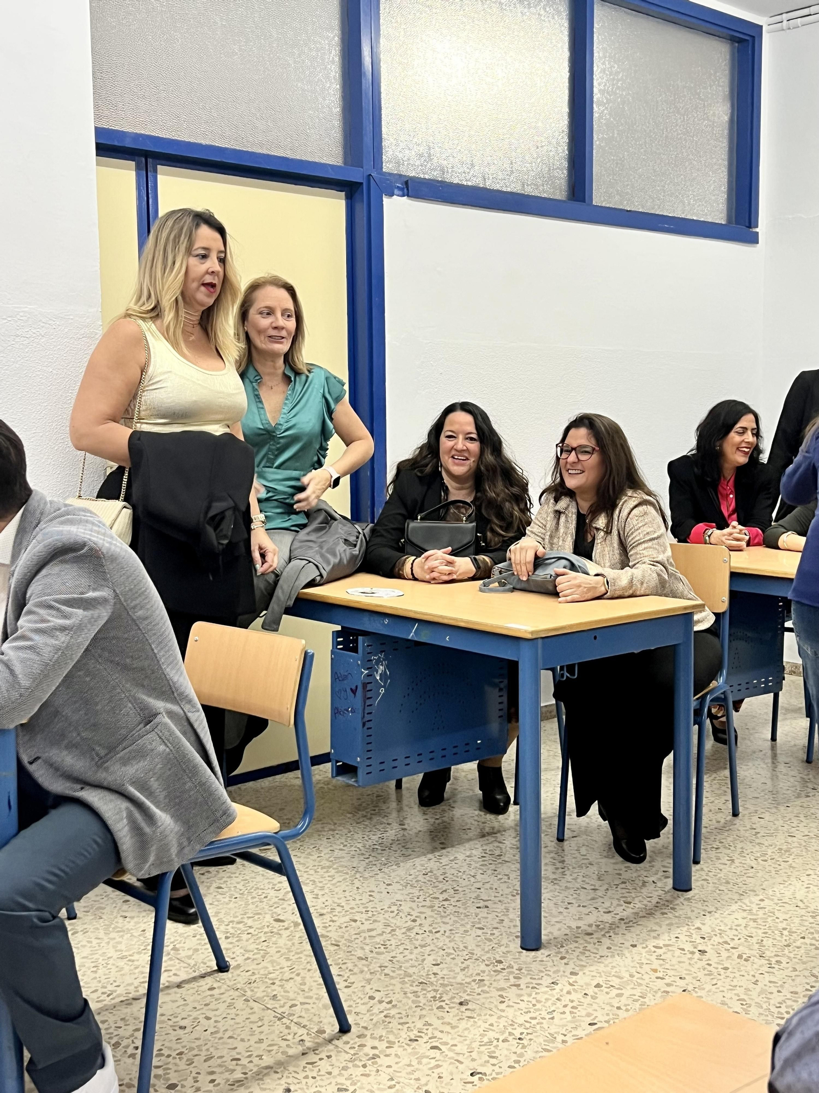 Los alumnos de la promoción 89-93 del Asta Regia celebran el 30 aniversario de su graduación. Los alumnos de la promoción 89-93 del Asta Regia celebran su 30 aniversario