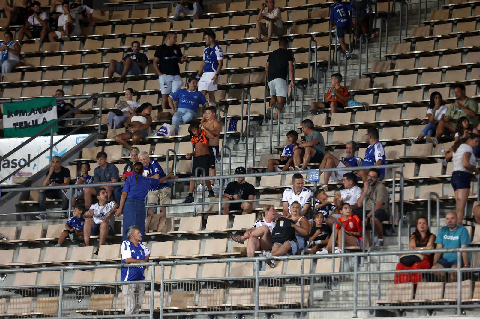 Búscate en el Trofeo Feria de la Vendimia entre el Xerez CD contra el Juventud Torremolinos en Chapín