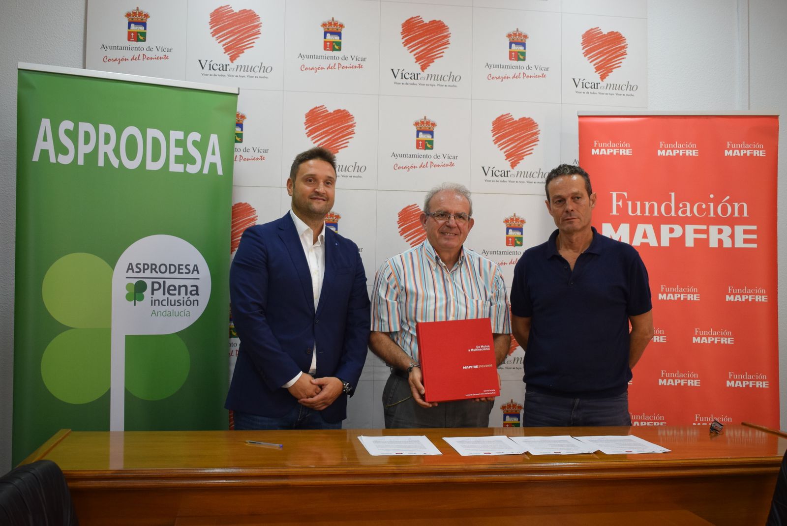 El Ayuntamiento suscribe con Mapfre y Asprodesa un nuevo convenio para la integración laboral de personas con discapacidad