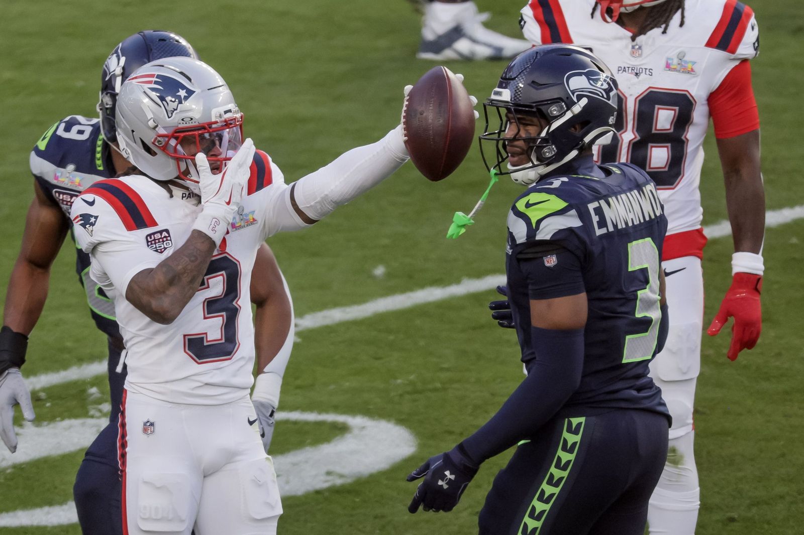Las mejores fotos de la Super Bowl con la actuación de Bad Bunny