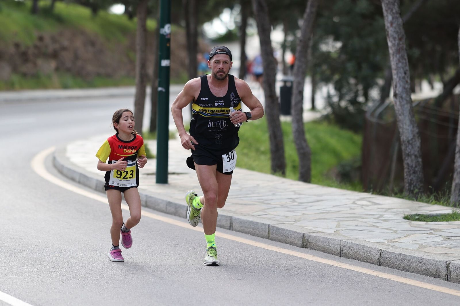 La Minimaratón Peña El Bastón 2026, en fotos