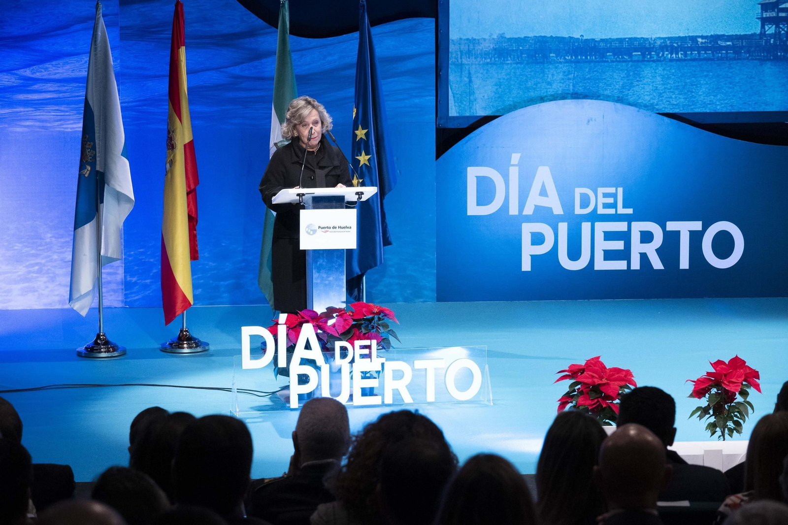 Imágenes del acto de celebración del Día del Puerto, en Huelva