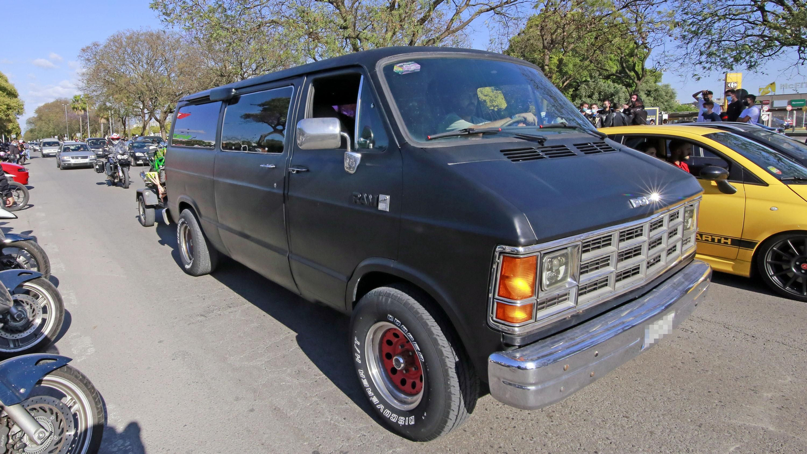 Imágenes del ambiente motero en Jerez