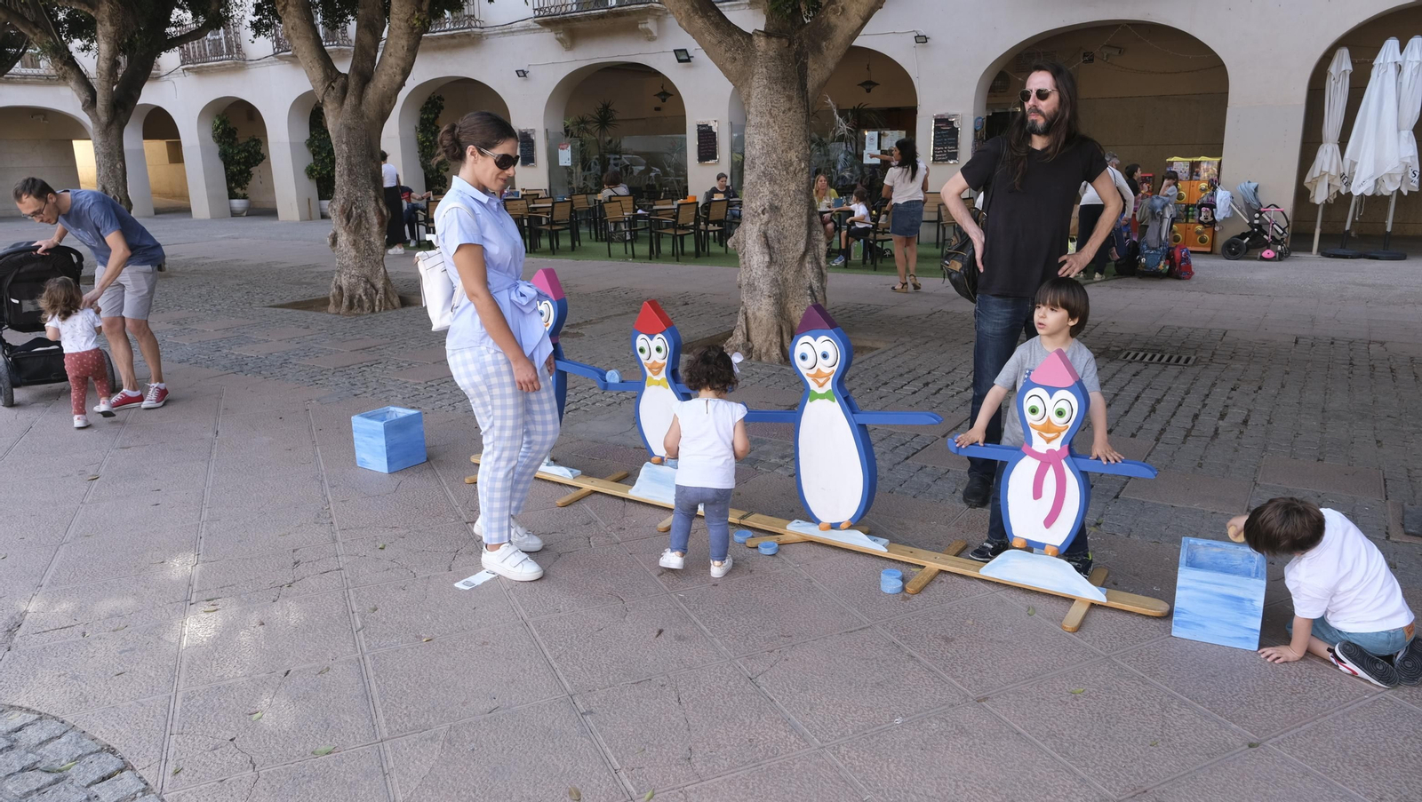 Imágenes de la Noche en Blanco, en Almería