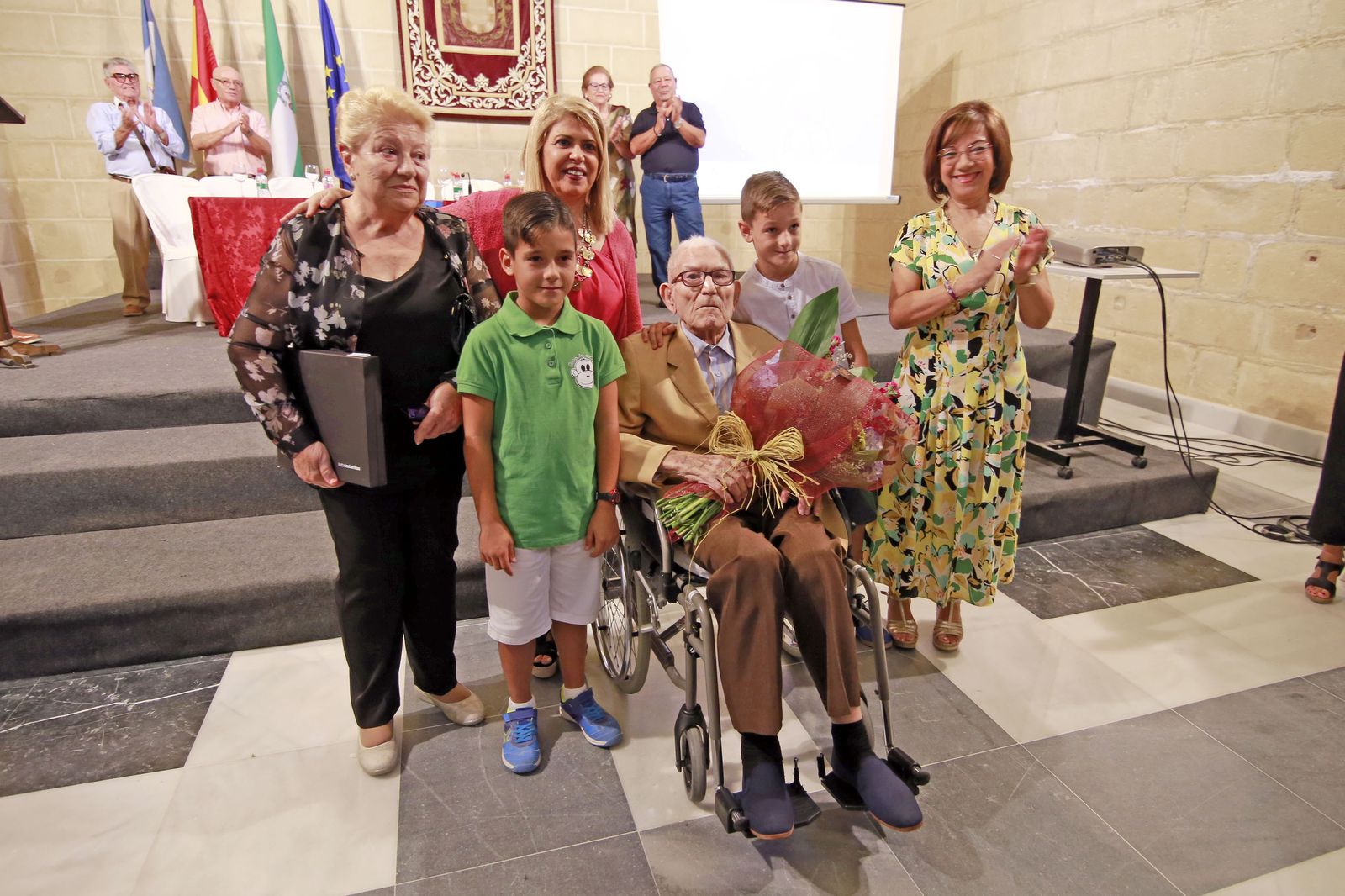 Un momento del homenaje al centenario Francisco Benítez.