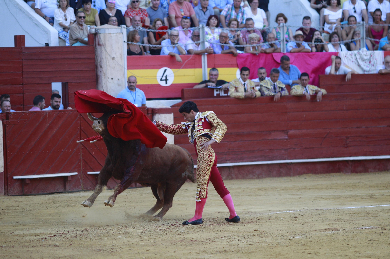Triunfo del diestro Emilio de Justo en la Corrida de Toros de la Feria de Almería 2023