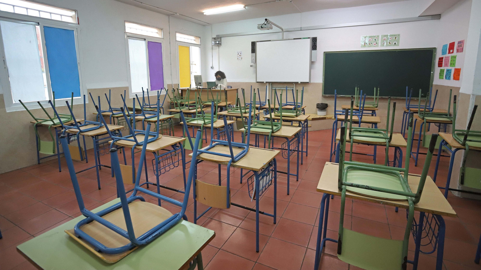 Continua la baja asistencia a los centros educativos de La Línea