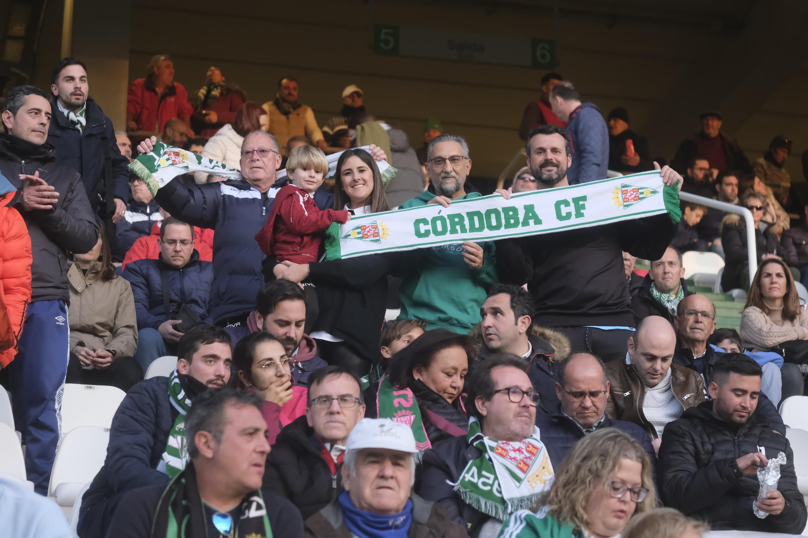 Córdoba CF - Real Madrid Castilla: Las fotos del ambiente en El Arcángel Córdoba CF - Real Madrid Castilla: Las fotos del ambiente en El Arcángel