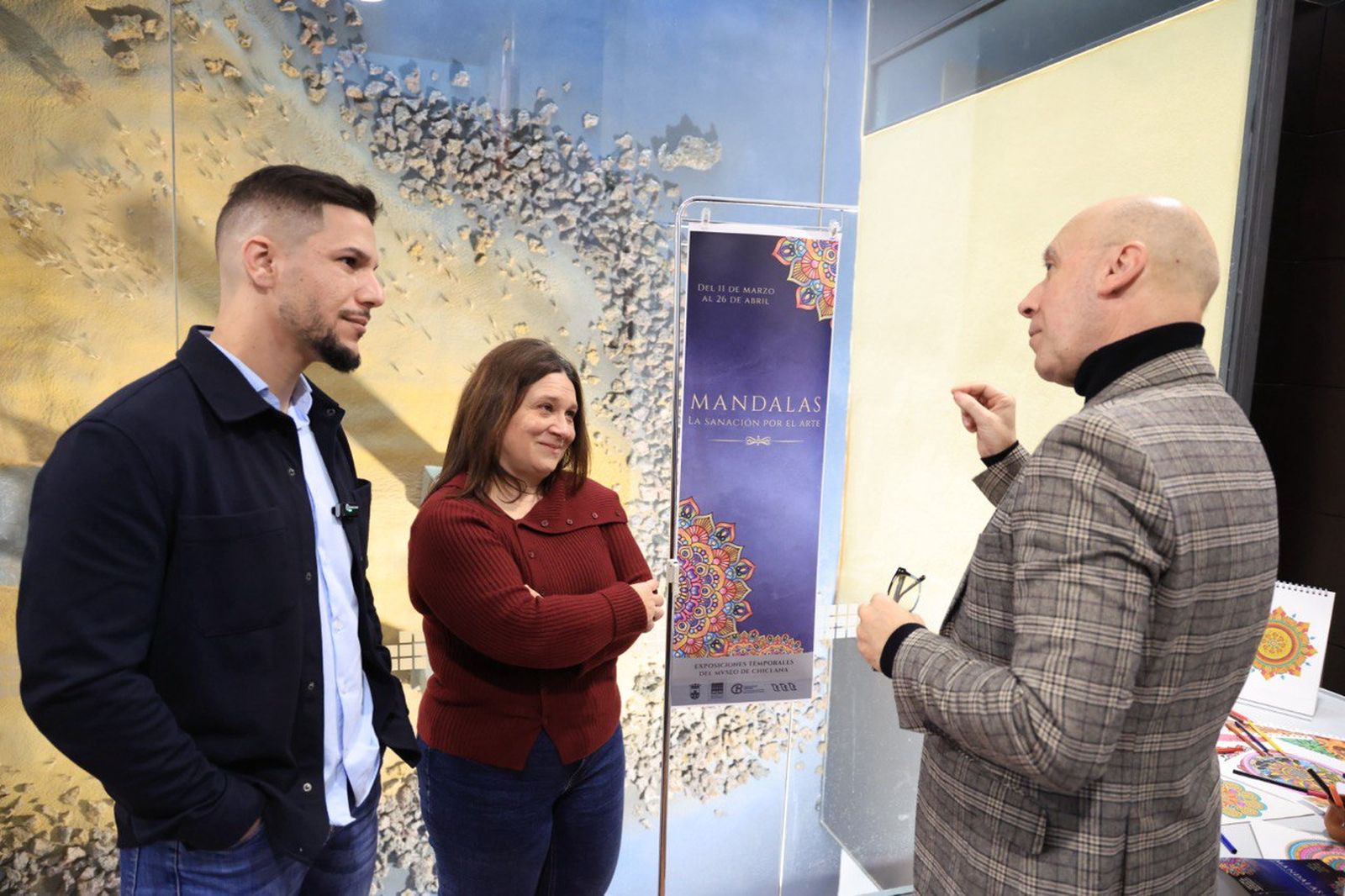 Un instante de la inauguración de esta muestra.