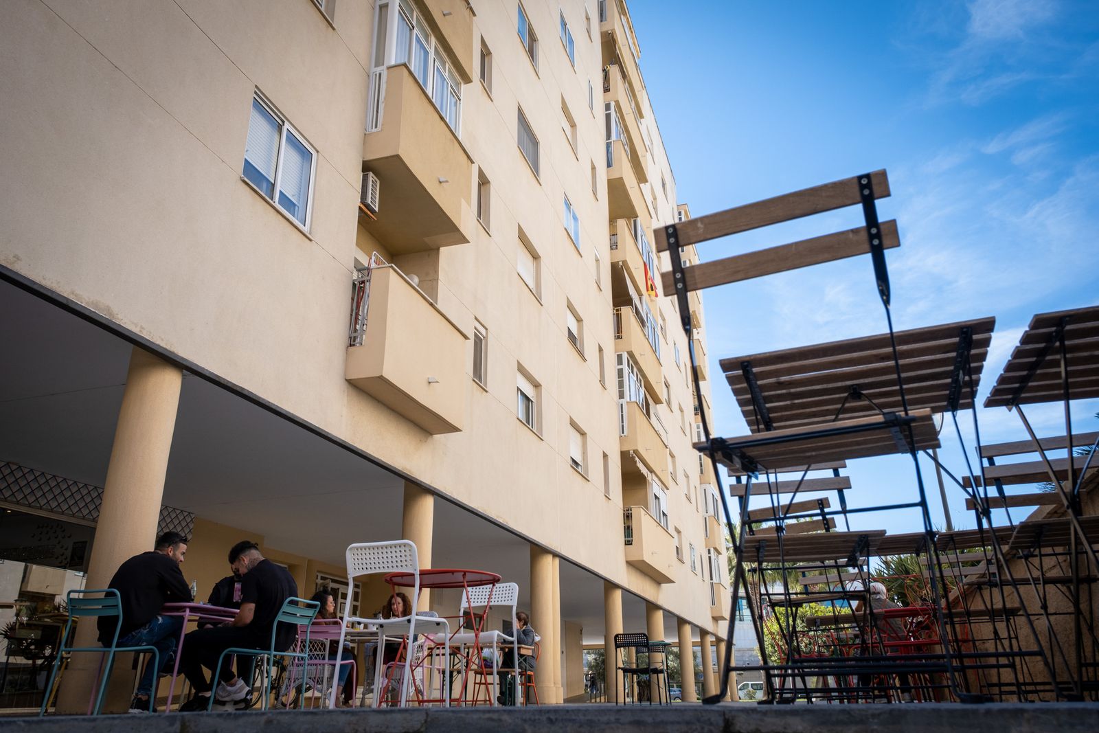 Uno de los negocios hosteleros en el Paseo Príncipe de Asturias.
