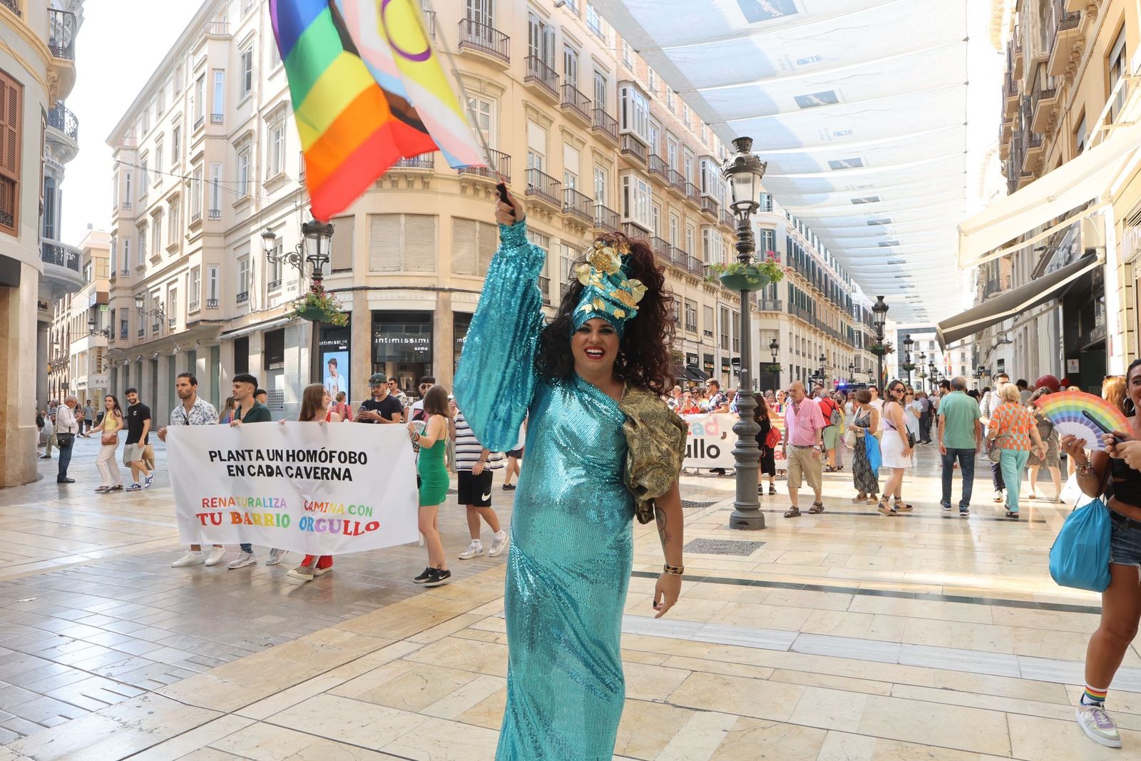 Una asistente a la manifestación del Orgullo LGTBIQ+, este sábado.