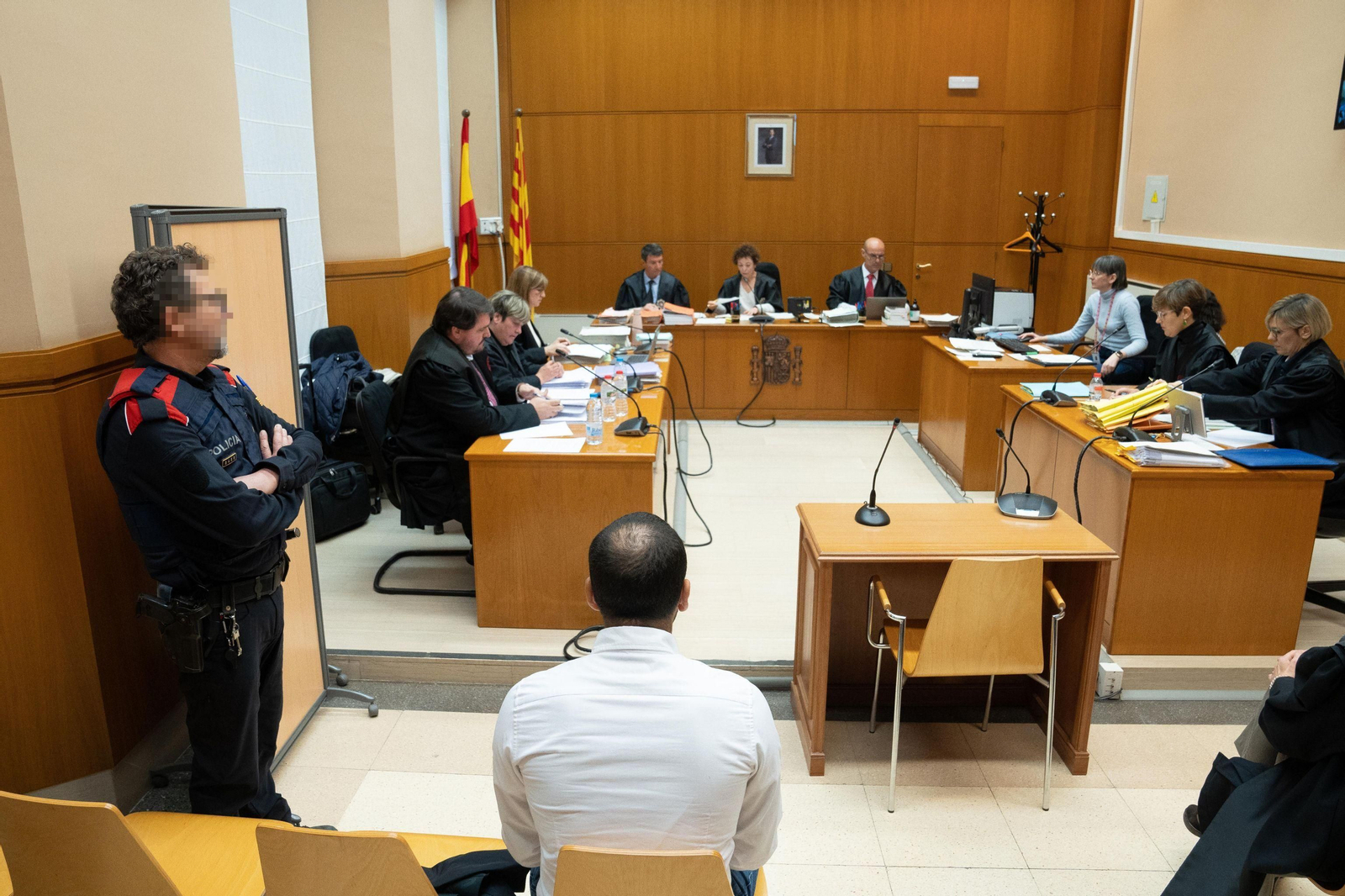 Las fotos de Dani Alves en el juicio por presunta violación