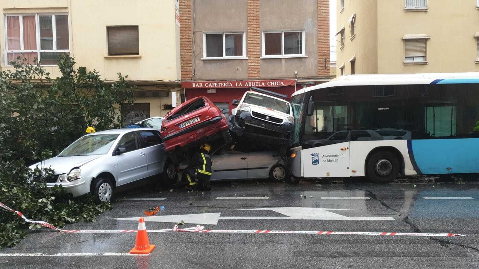 Fotos del accidente del autobús en Málaga