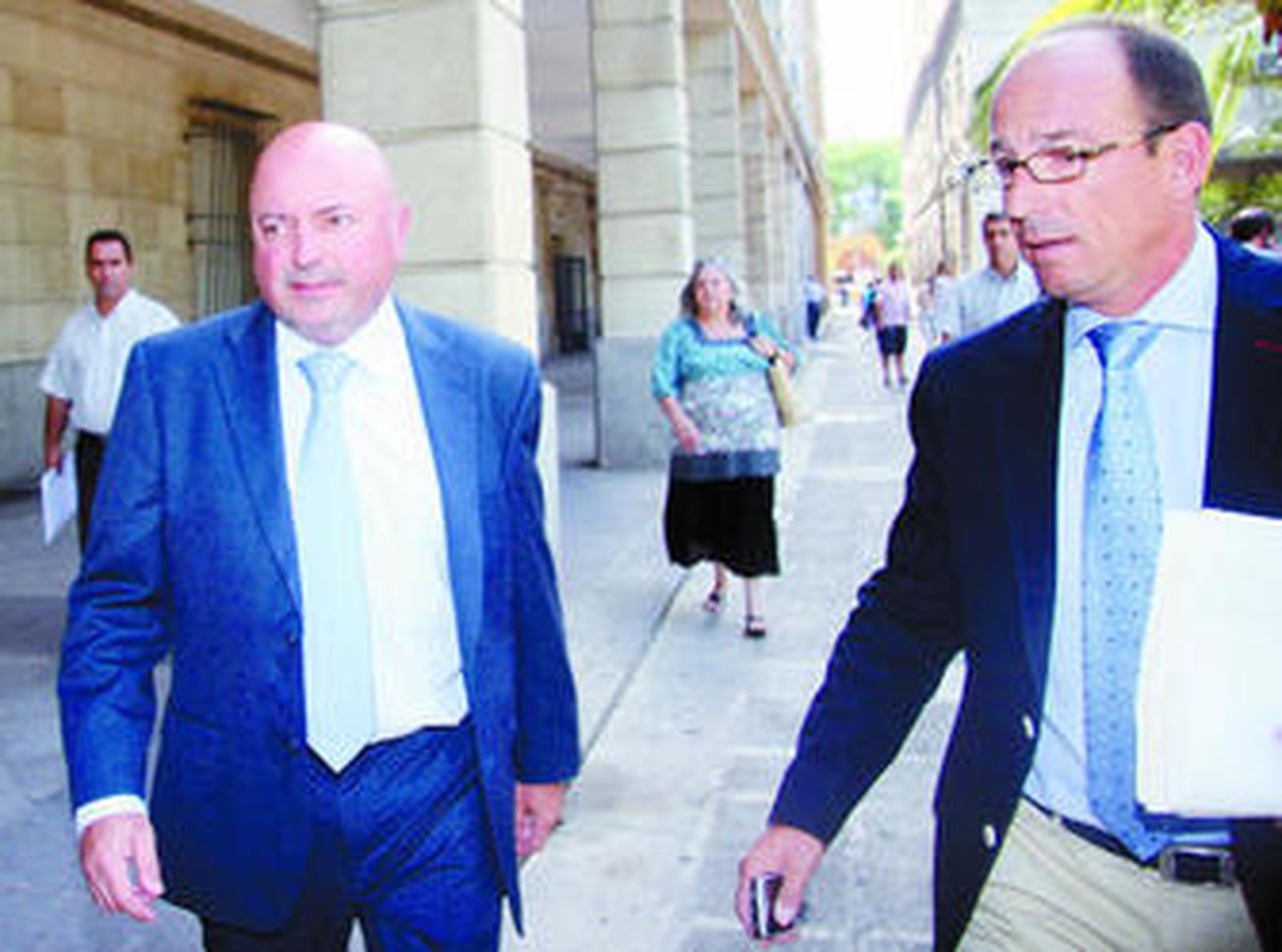 La juez considera "ilegal" la adjudicación a Sando de los terrenos de Mercasevilla