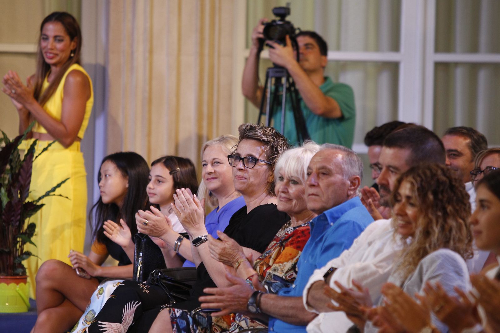 Fotogalería desfile de moda Asociación de Fibromialgia de Almería AFIAL