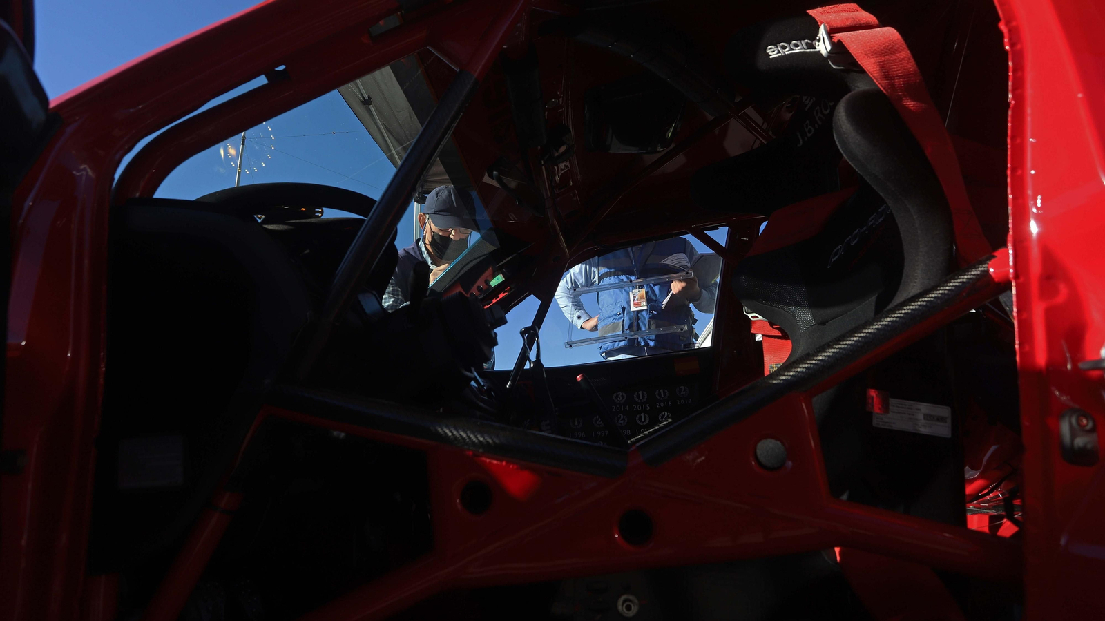 Fotos de los preparativos de la VIII Subida a Castellar