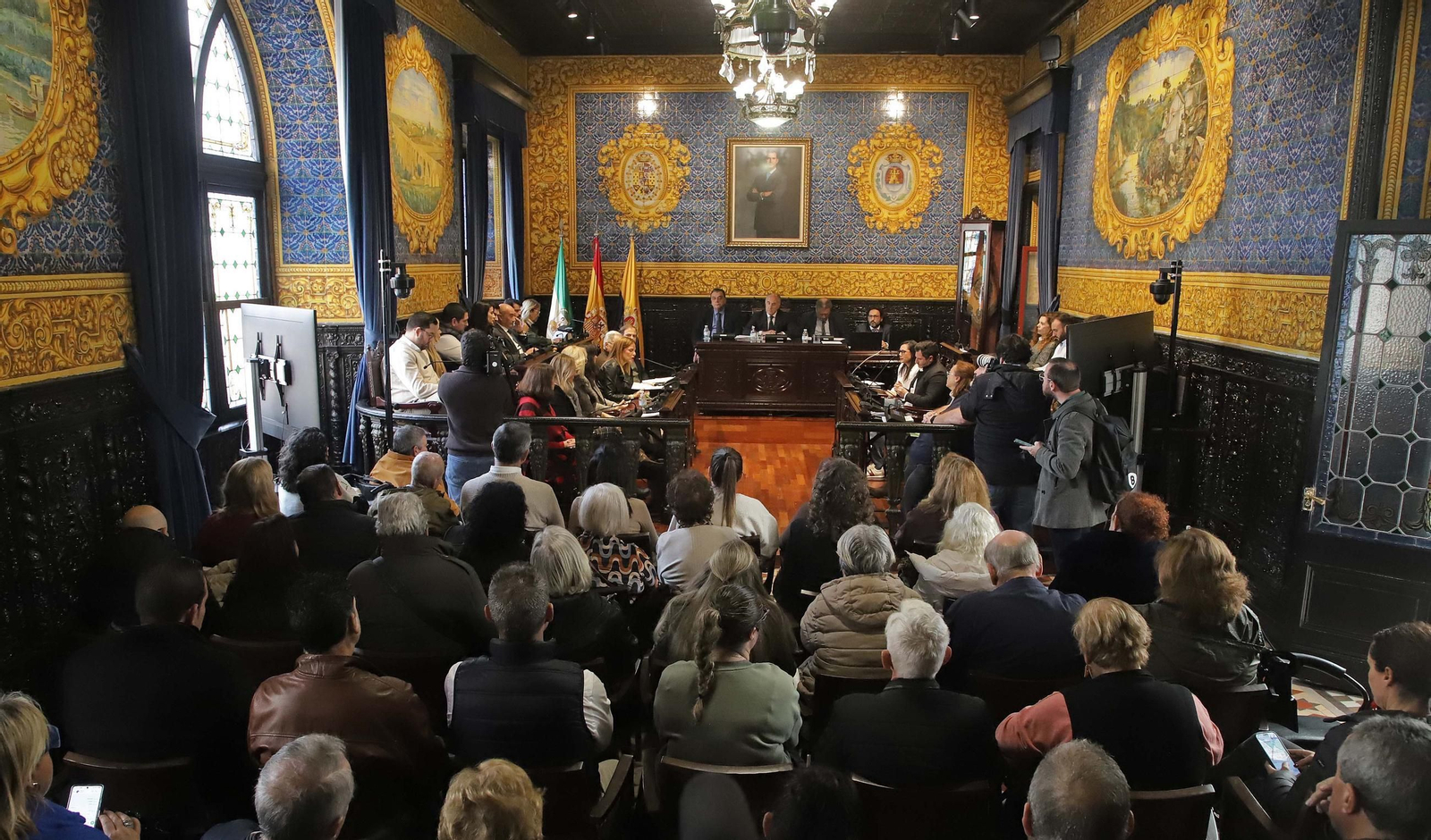 Fotos del Pleno extraordinario del Ayuntamiento de Algeciras