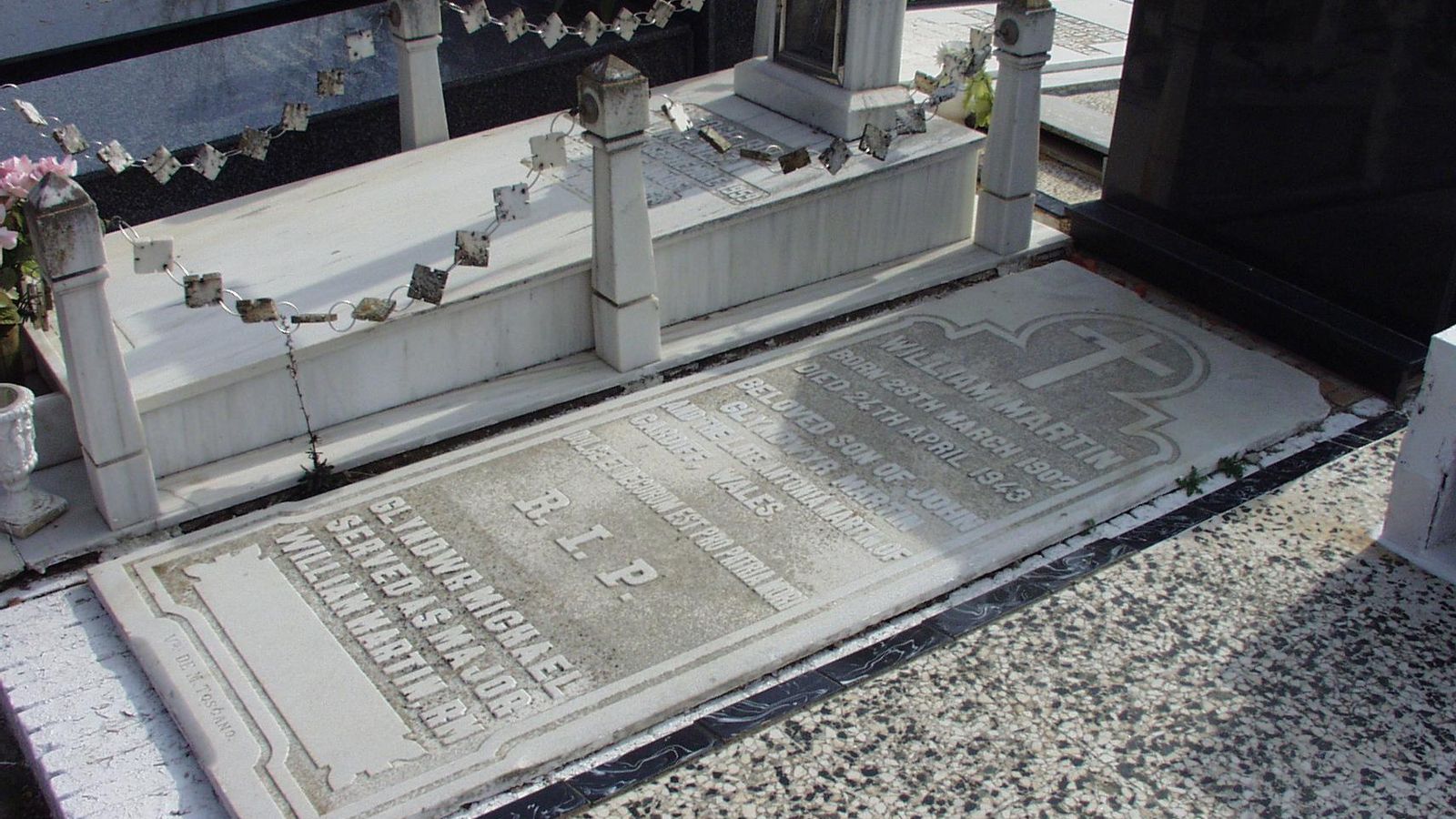 Tumba de William Martin, 'El hombre que nunca existió'