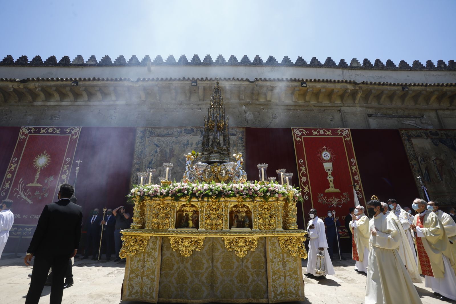 La procesión del Corpu Christi de Córdoba, en imágenes