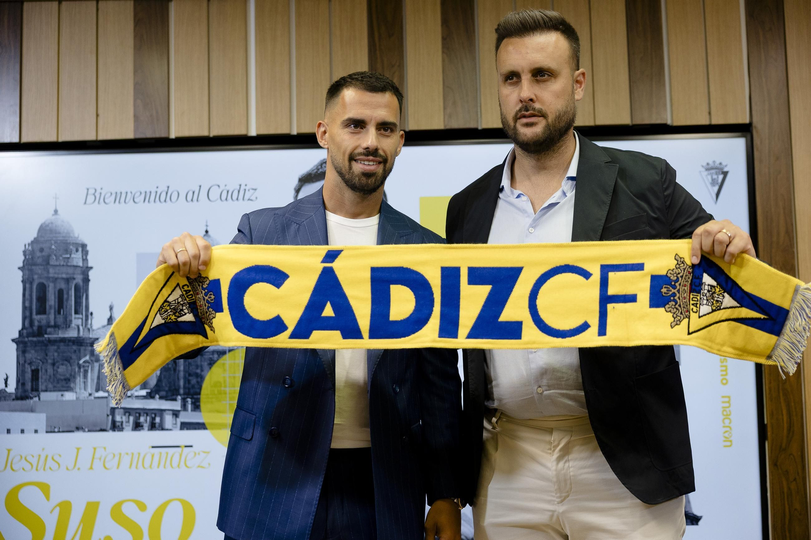 Imágenes de la presentación de Suso como jugador del Cádiz C.F.