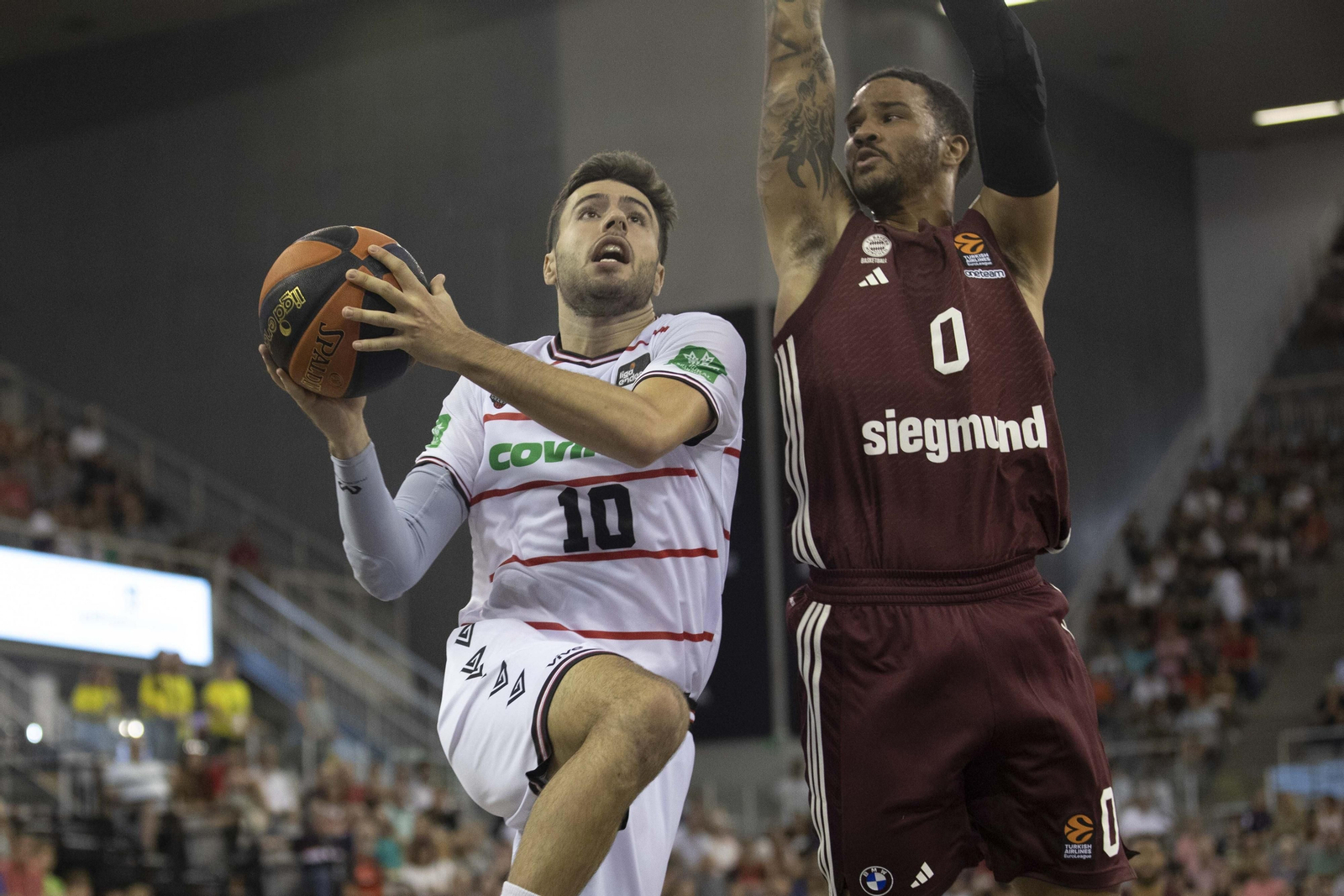 Las mejores imágenes del Covirán Granada-Bayern de Múnich