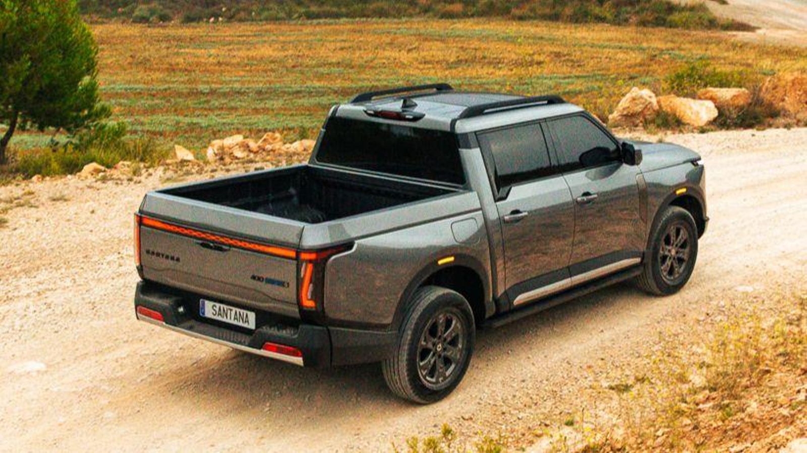 El consumo oficial del Diesel es de 9,3 l/100 km con cambio manual y una décima más con el automático, mientras que para el PHEV el gasto de gasolina está pendiente de homologación, pero el de electricidad es de 18 kWh/100 km.