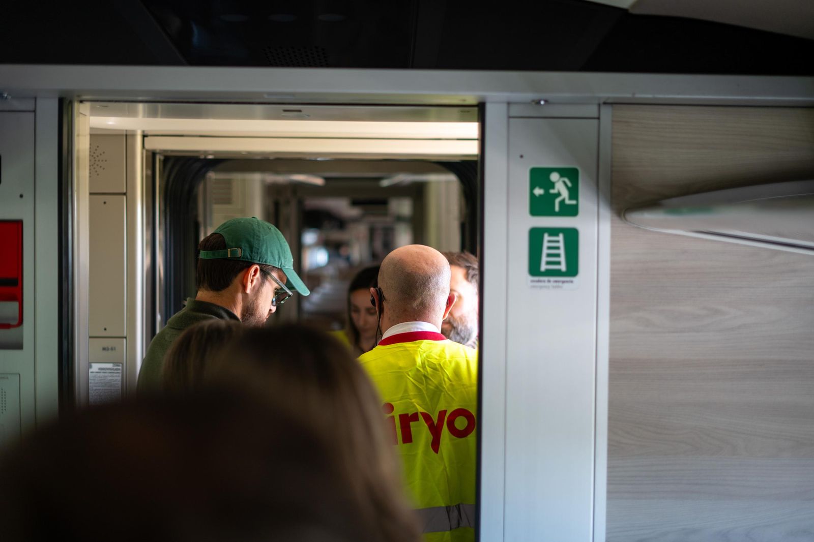 Un pueblo de Hornachuelos atendió y dio cobijo a los viajeros del Iryo Madrid-Sevilla afectados por el apagón
