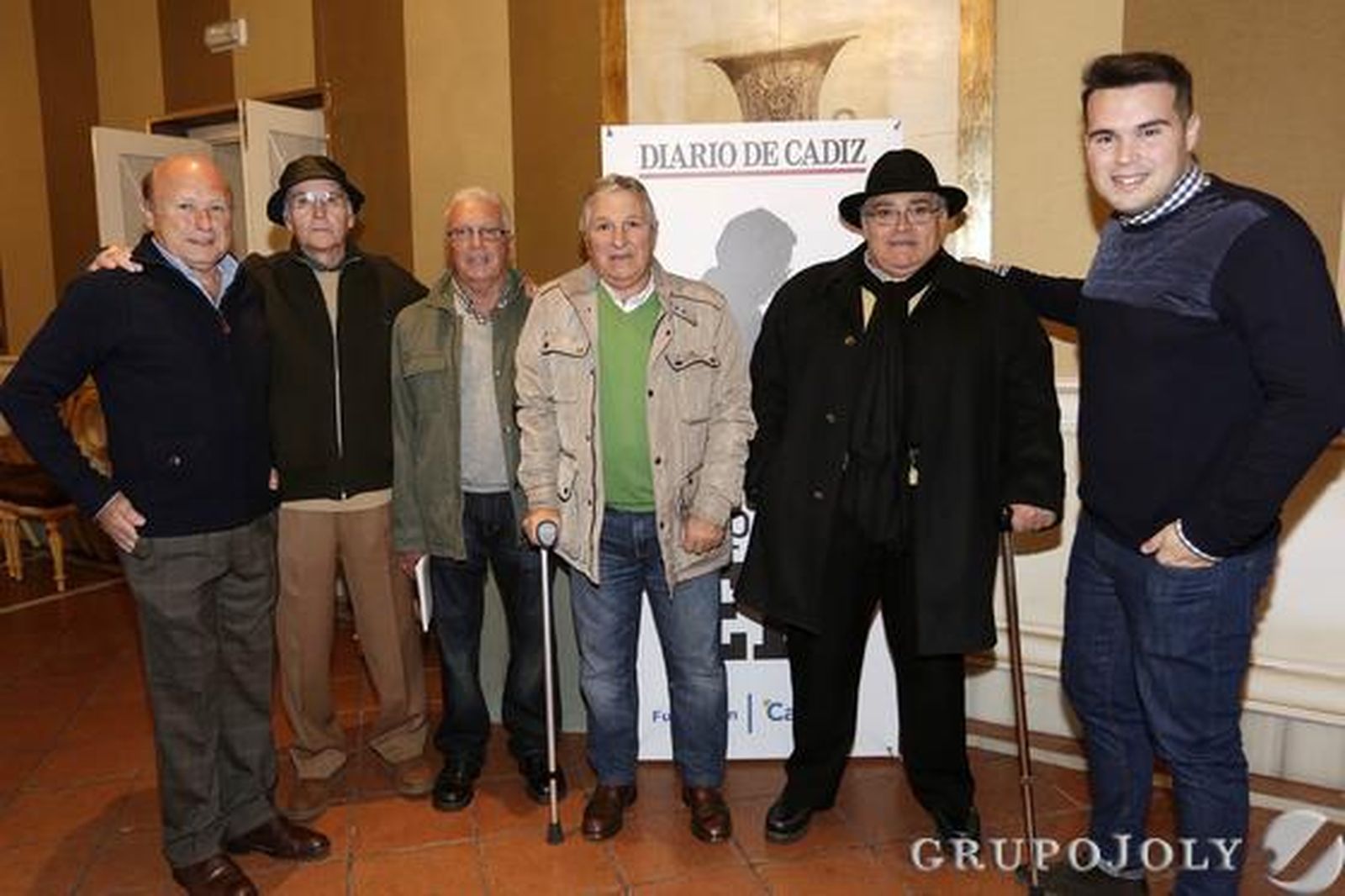 José Gómez Ríos, José Manzanero, José Pérez Toledo, Francisco Senra Freire, Juan Pérez Herrera y Roberto Gómez.

Foto: Julio Gonzalez-Joaquin Pino-Fito Carreto