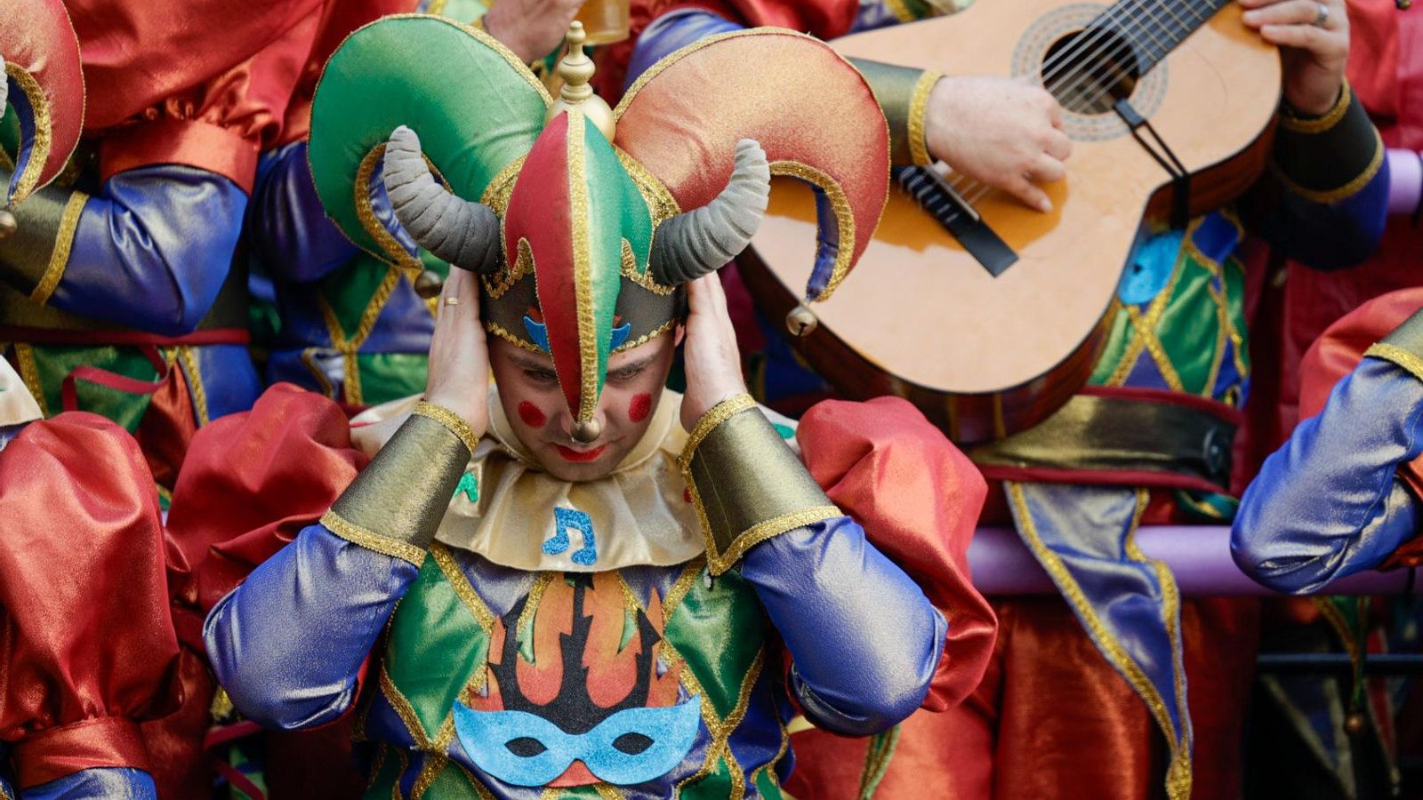 Las mejores imágenes del primer domingo de Carnaval de Cádiz