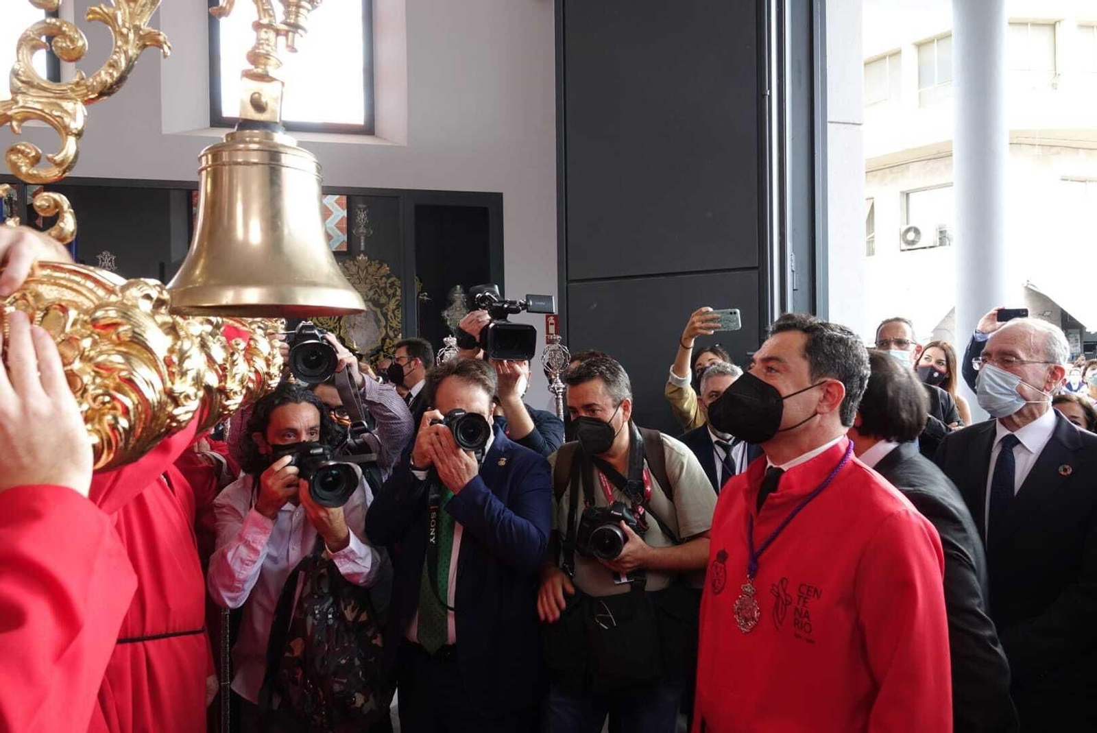 Las fotos del Cristo de la Exaltación, de Fusionadas, en la procesión Magna de Málaga