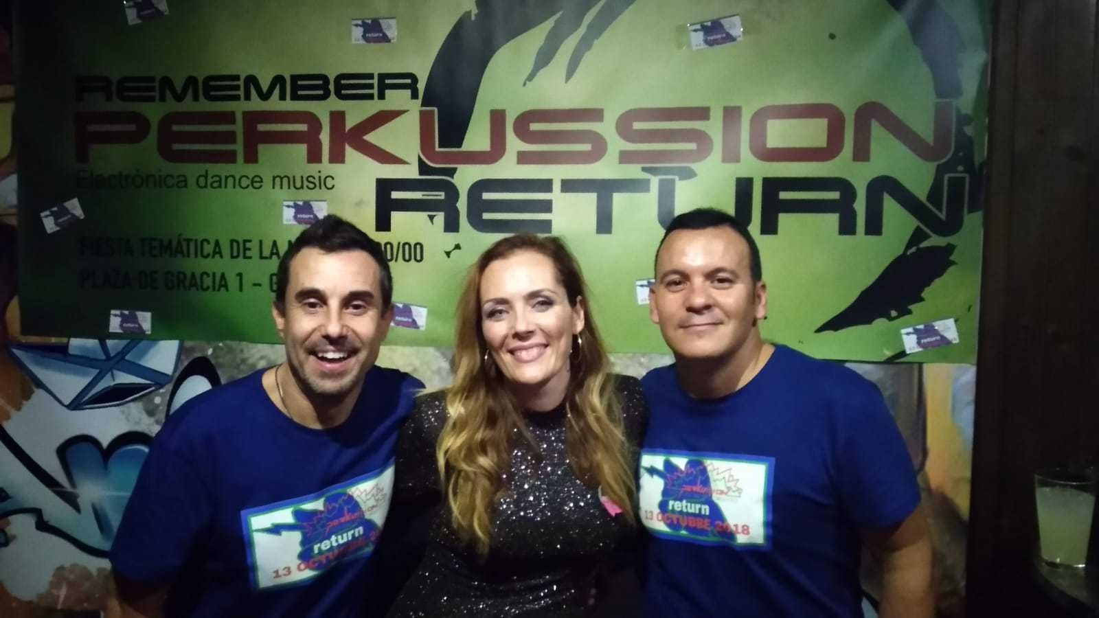 Los organizadores de la fiesta, Ángel, Miriam y Sergio en una edición anterior.