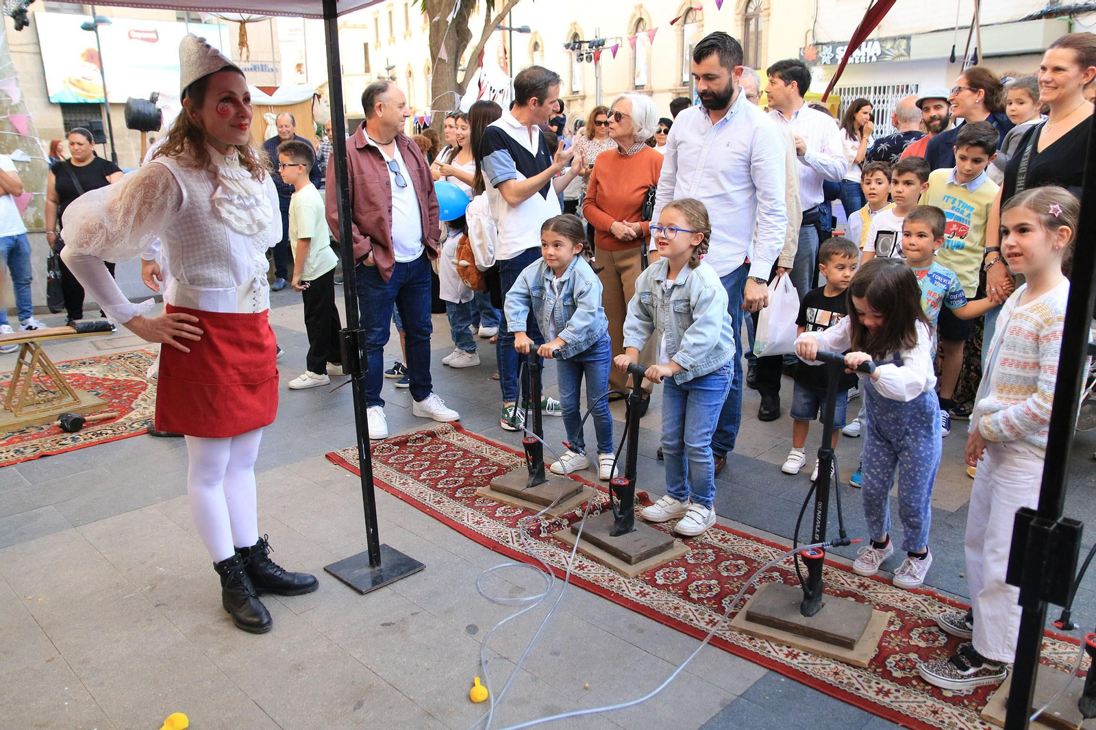 Imágenes de la Noche en Blanco, en Almería