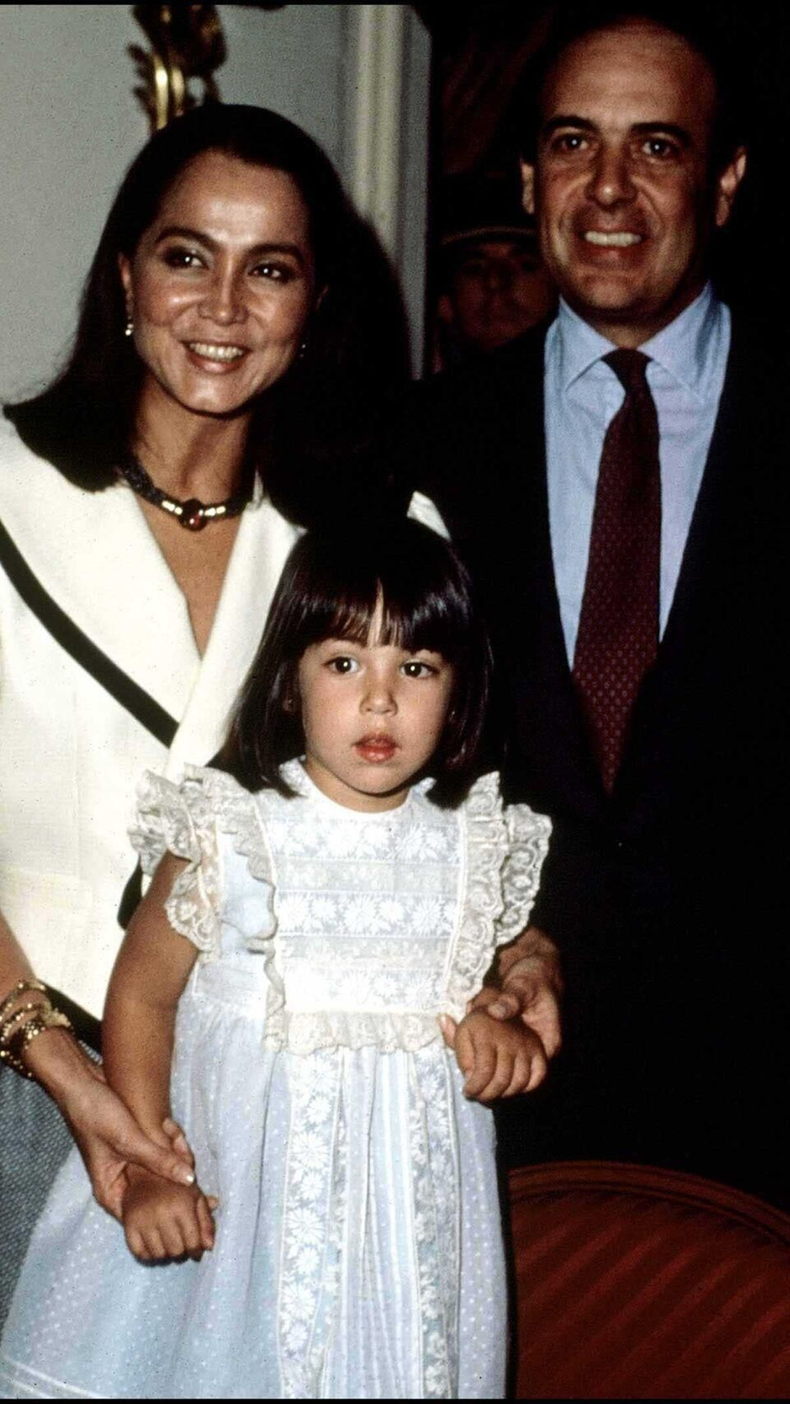 Tamara, de niña, con sus padres: Isabel Preysler y el marqués de Griñón.