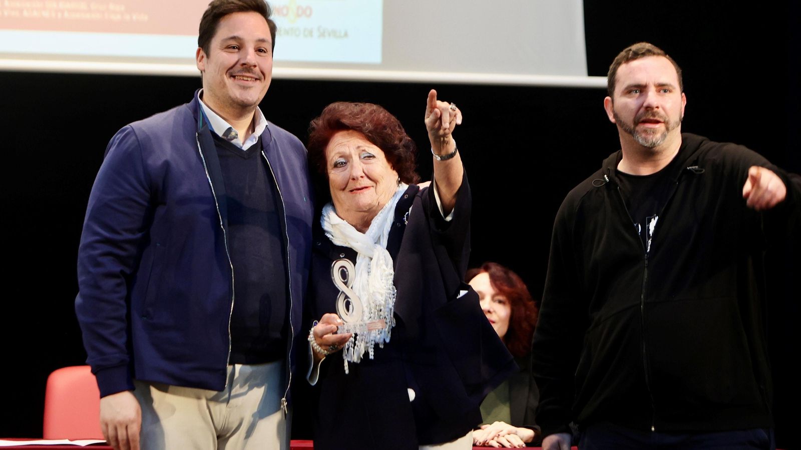 Pilar Aragón Castillo, premiada por su desarrollo profesional con las personas sin hogar.