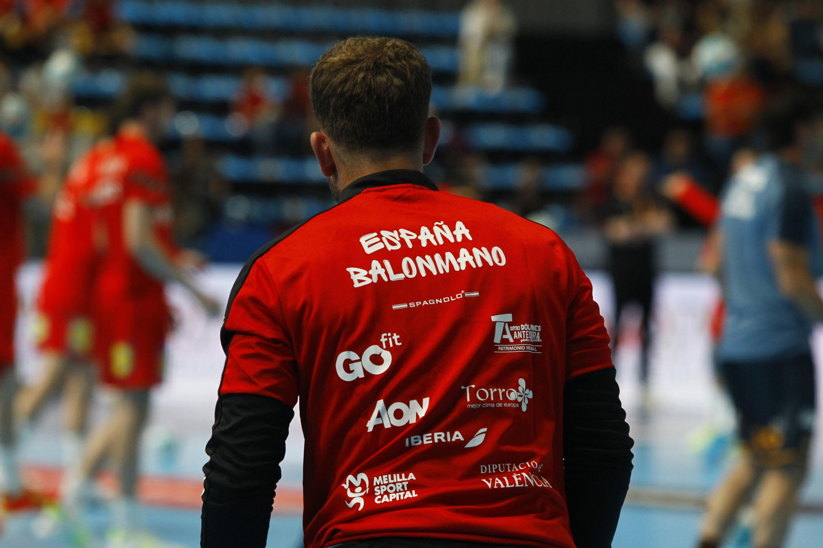 Imágenes del España-Dinamarca de la EHF Euro Cup de balonmano, en Almería