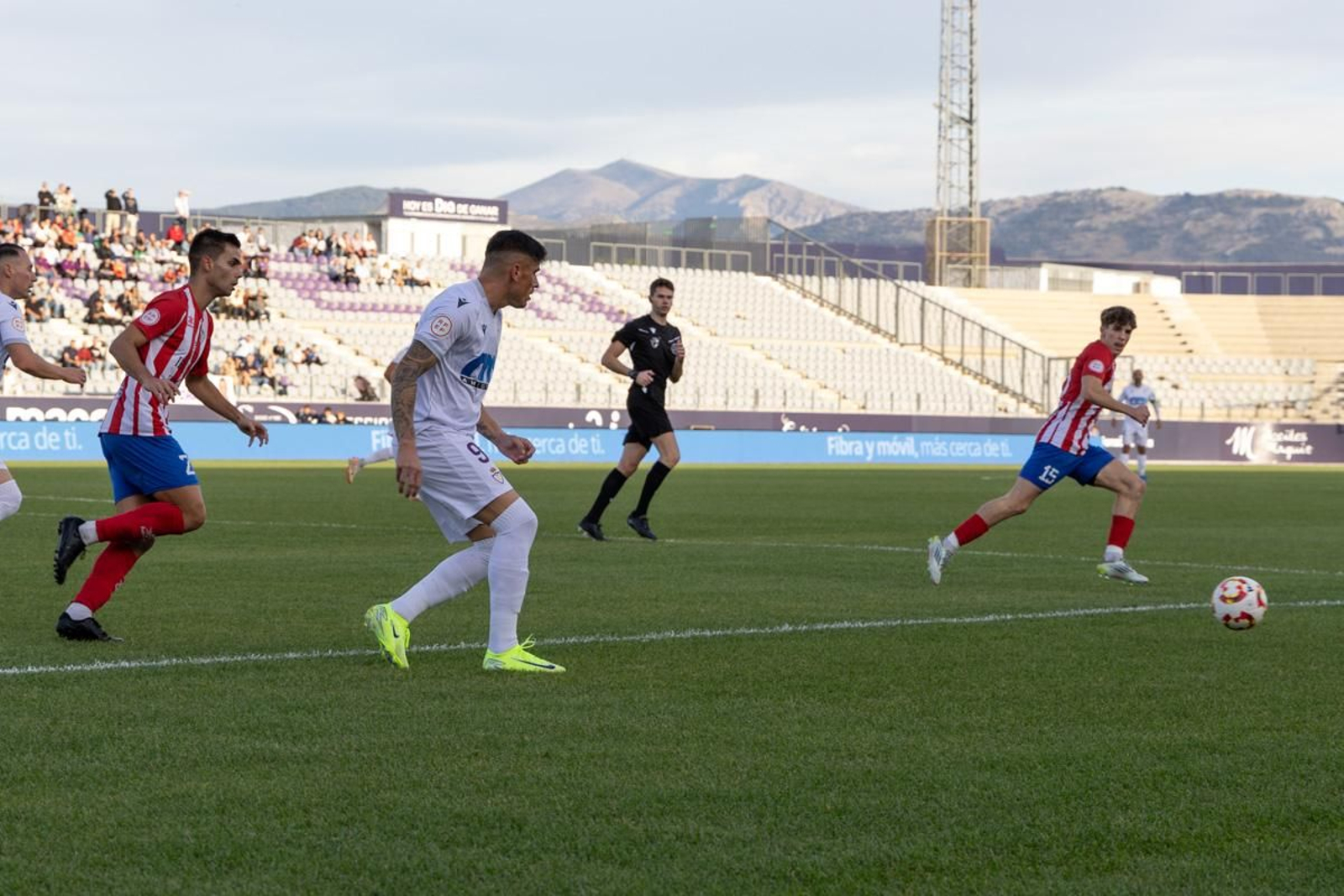 Los detalles del derbi Real Jaén- Atlético Porcuna, en imágenes