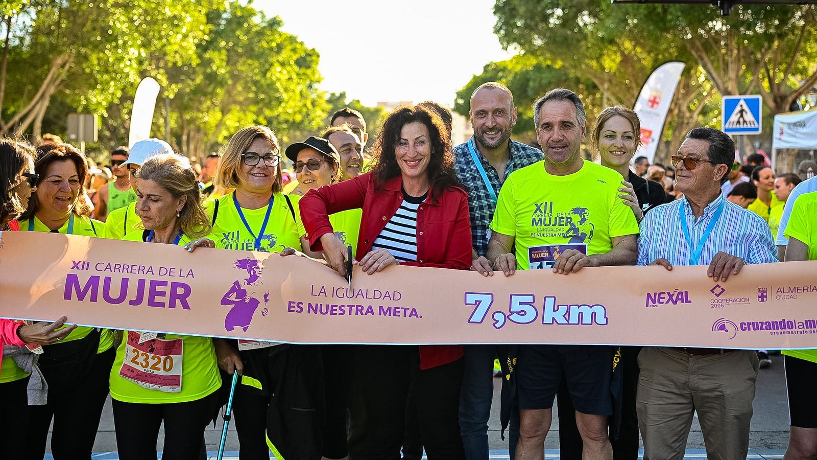 La alcaldesa ha inaugurado la prueba.