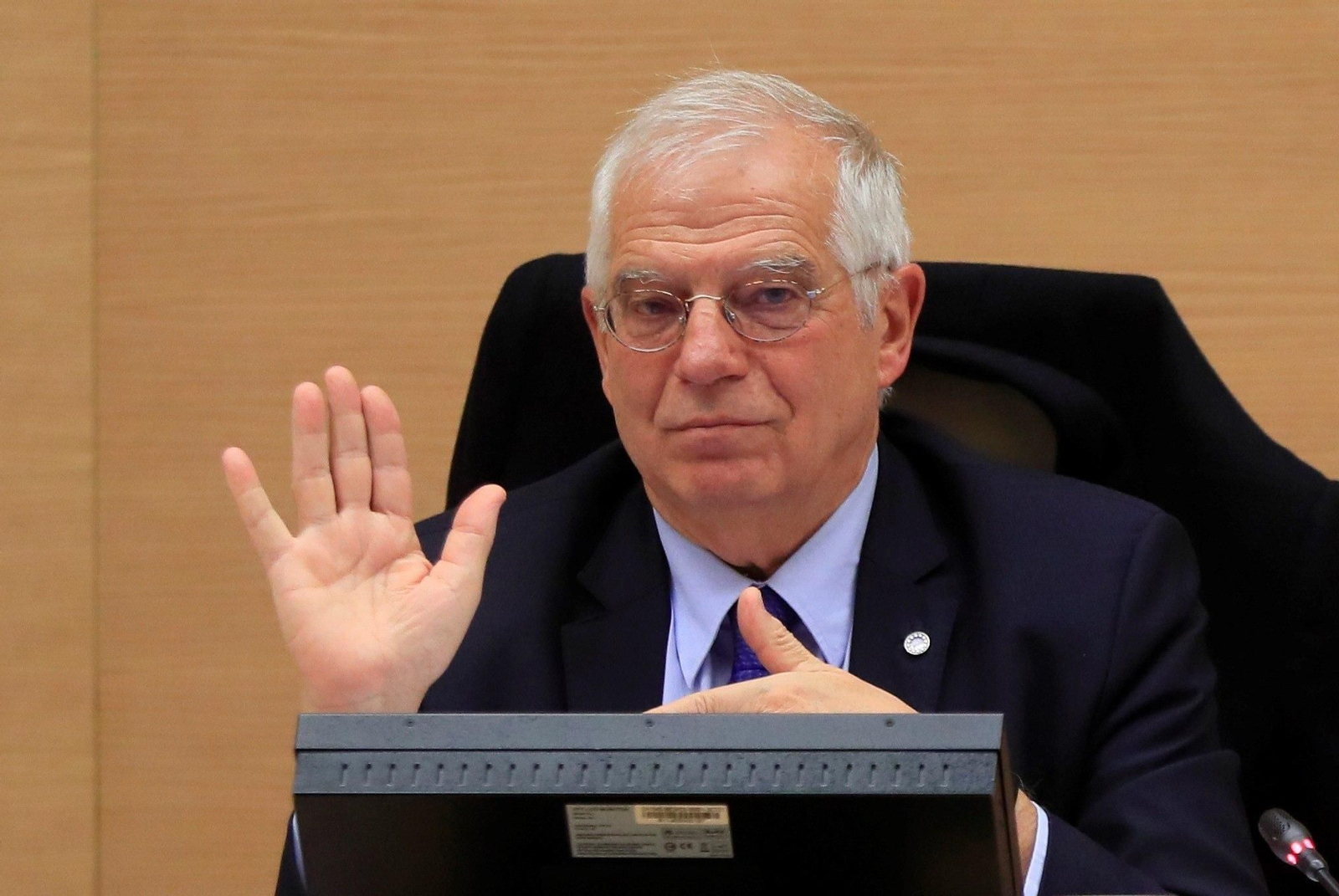 El ministro de Asuntos Exteriores, Unión Europea y Cooperación, Josep Borrell, comparece ante la Comisión Mixta para la UE.