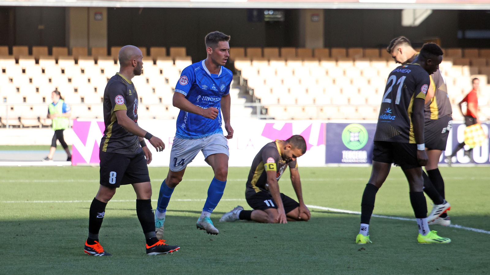 Imágenes del Xerez DFC - Conil CF en Chapín