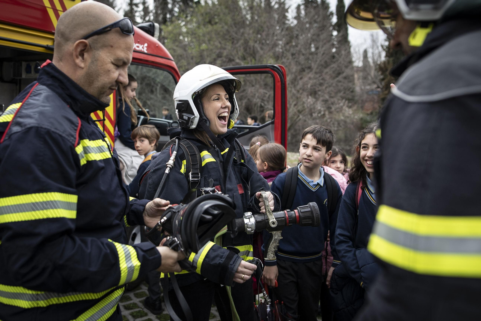 Escolares celebran el Día Europeo las Emergencias con efectivos del 112
