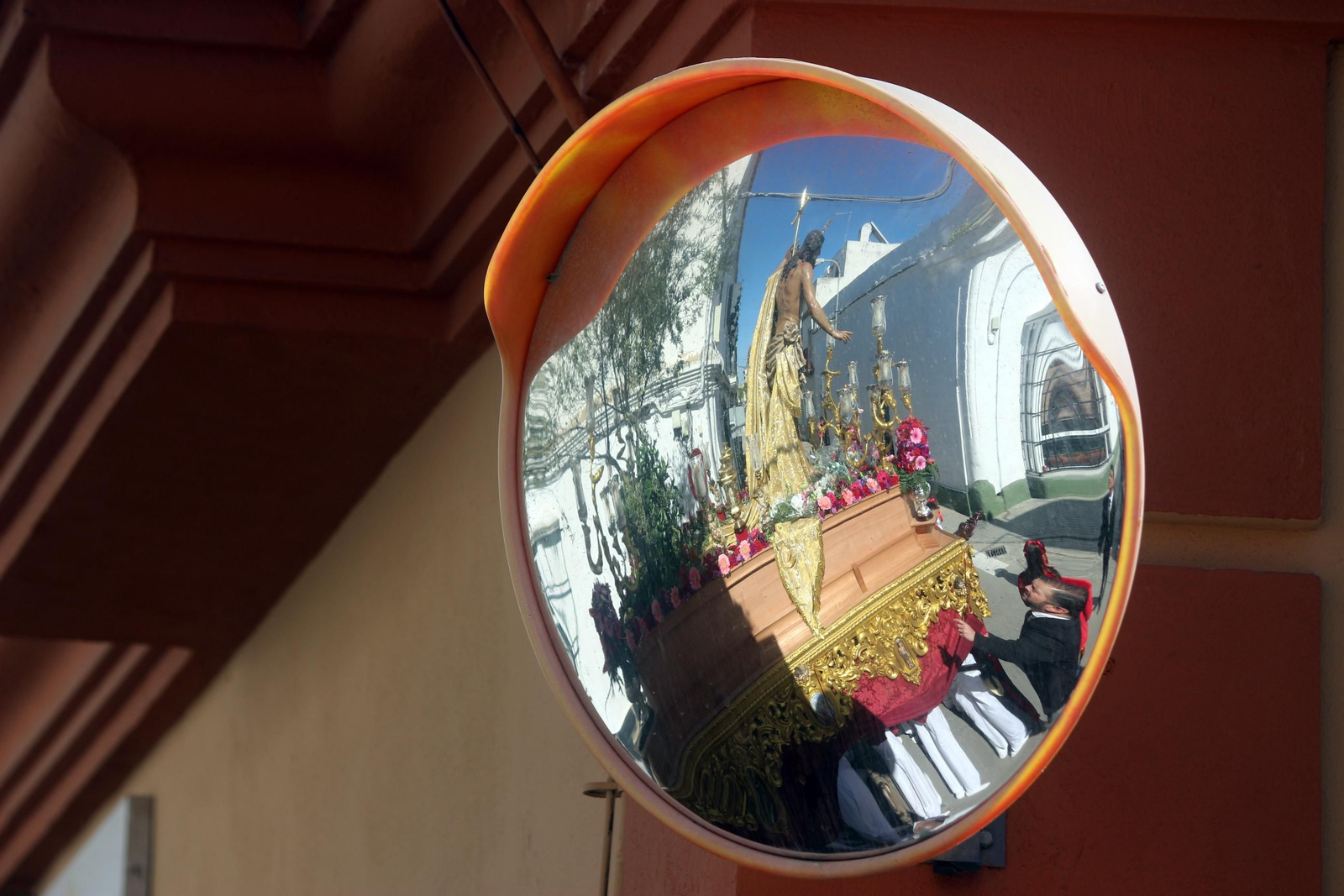 Las imágenes del Domingo de Resurrección en Puerto Real