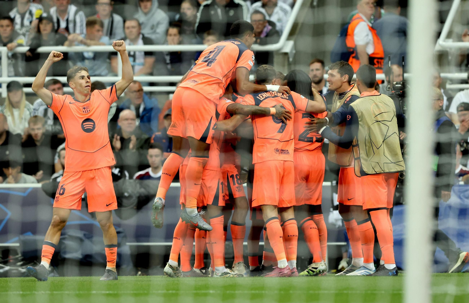 Las fotos del Newcastle - Barcelona