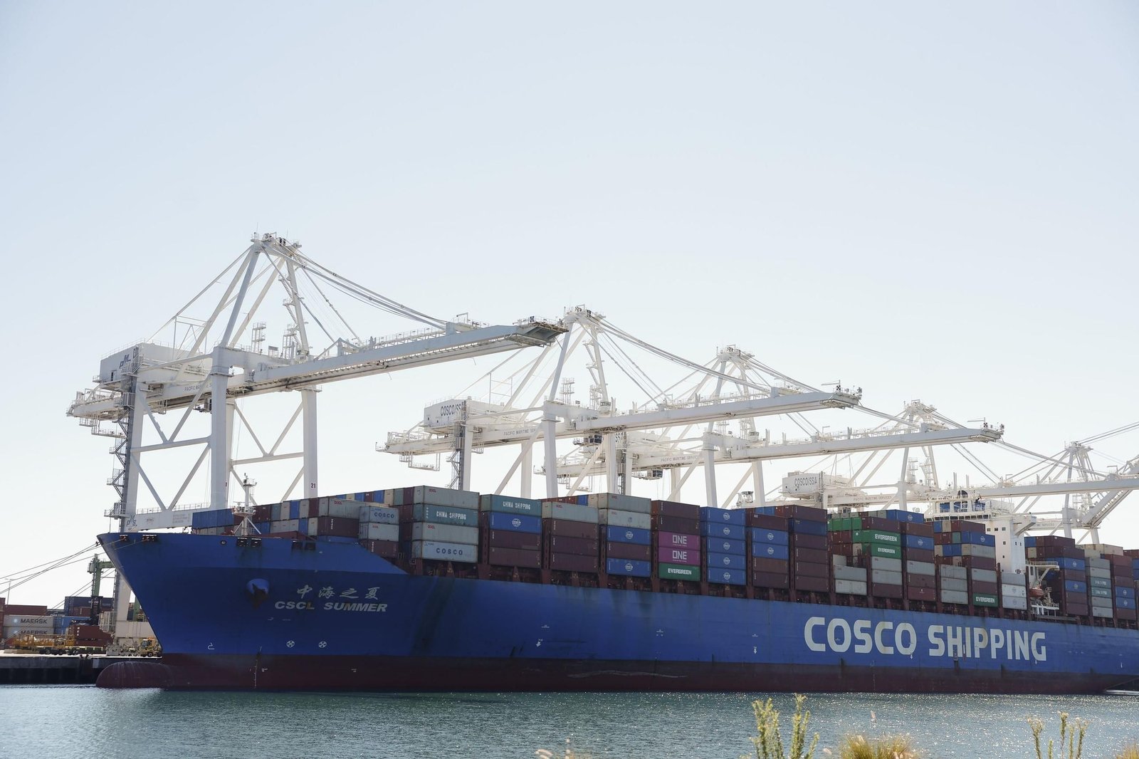 Barco de contenedores en Los Ángeles