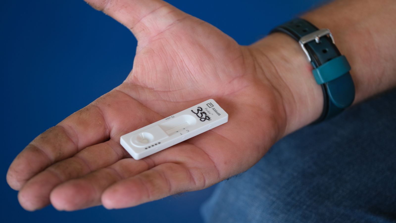 Fotogalería cribado test antígenos COVID-19 en Berja. Almería