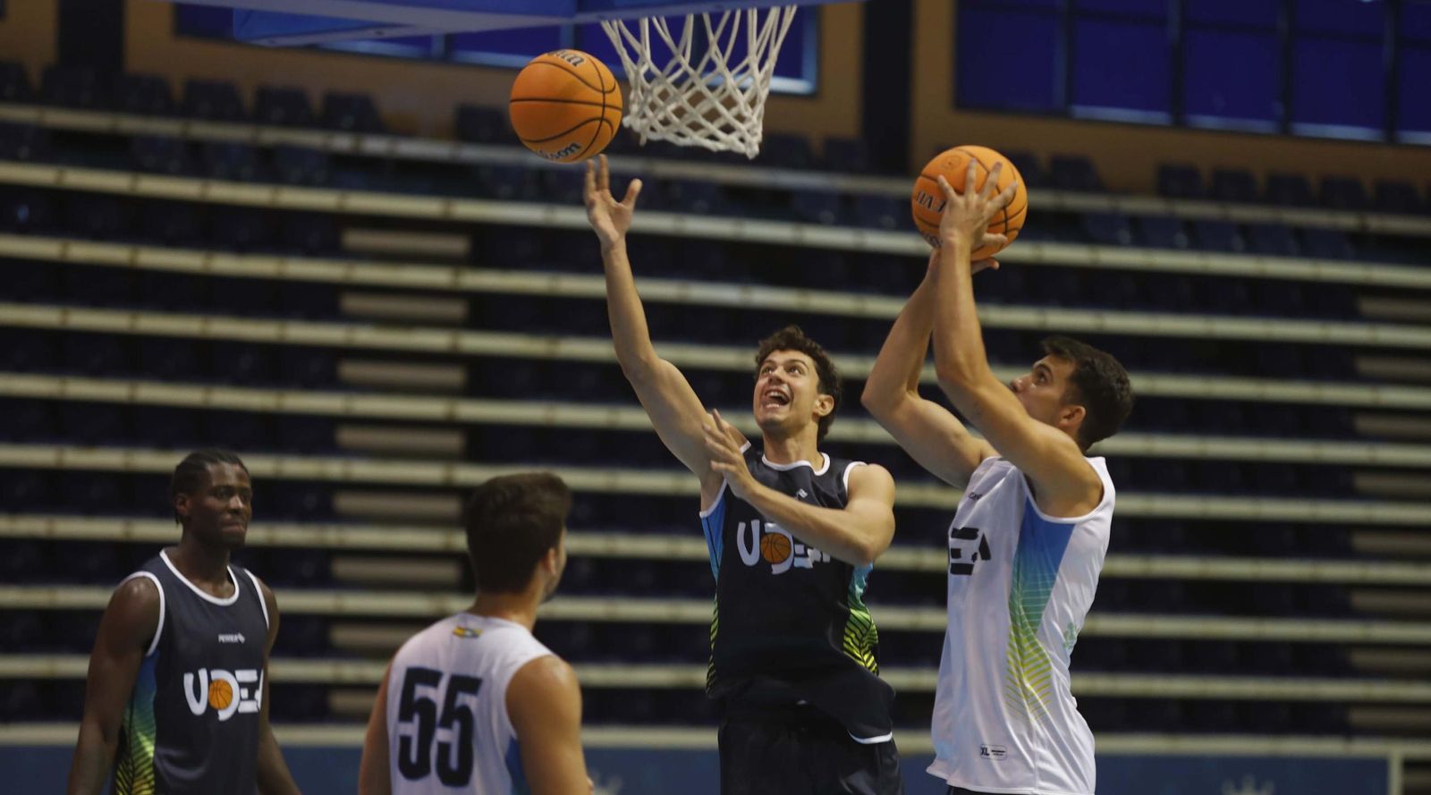 Las fotos del entrenamiento de Udea previo a su debut en Segunda FEB