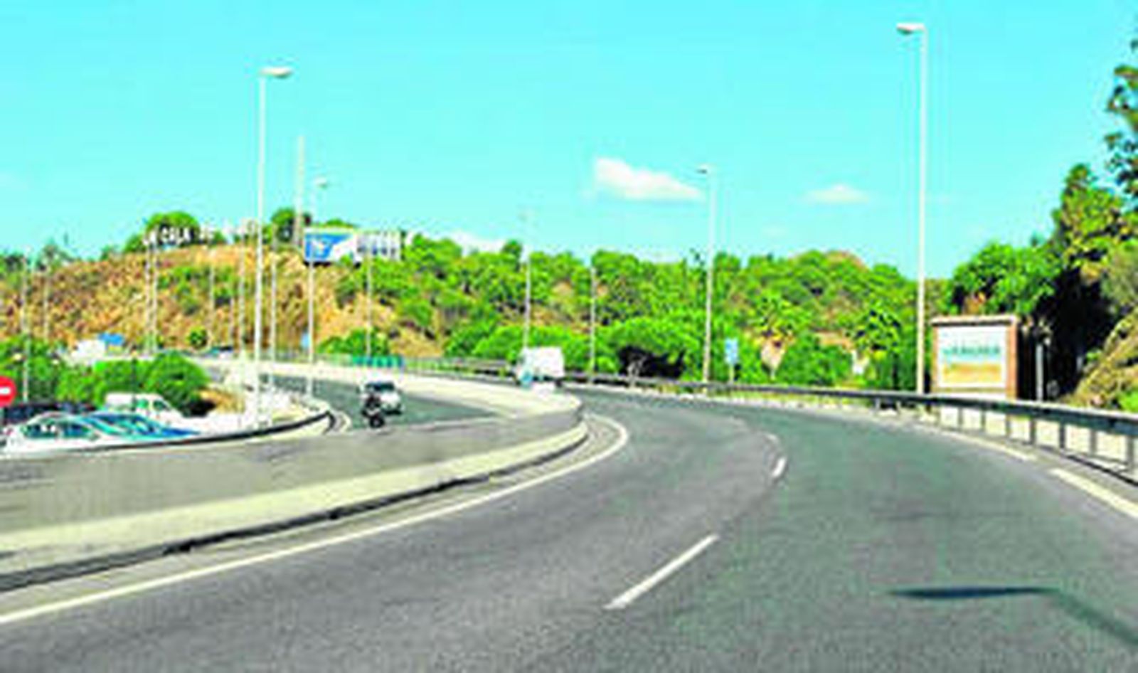 A-7 a su paso por la Cala de Mijas.