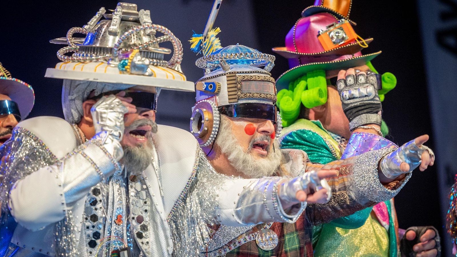 Búscate entre las mejores imágenes de la primera sesión de cuartos de final del COAC 2025