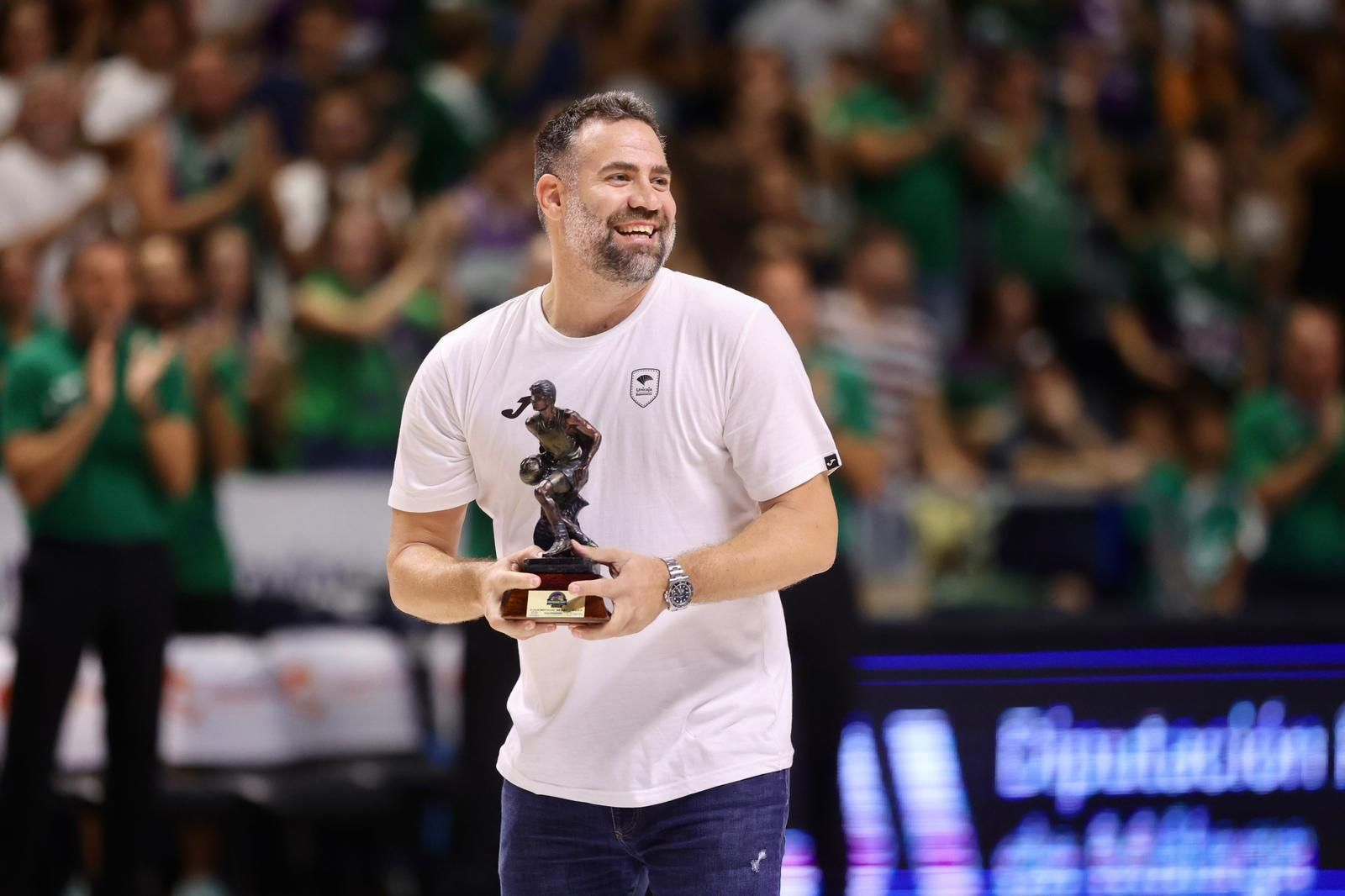 El Unicaja-Real Madrid del Torneo Costa del Sol, en imágenes